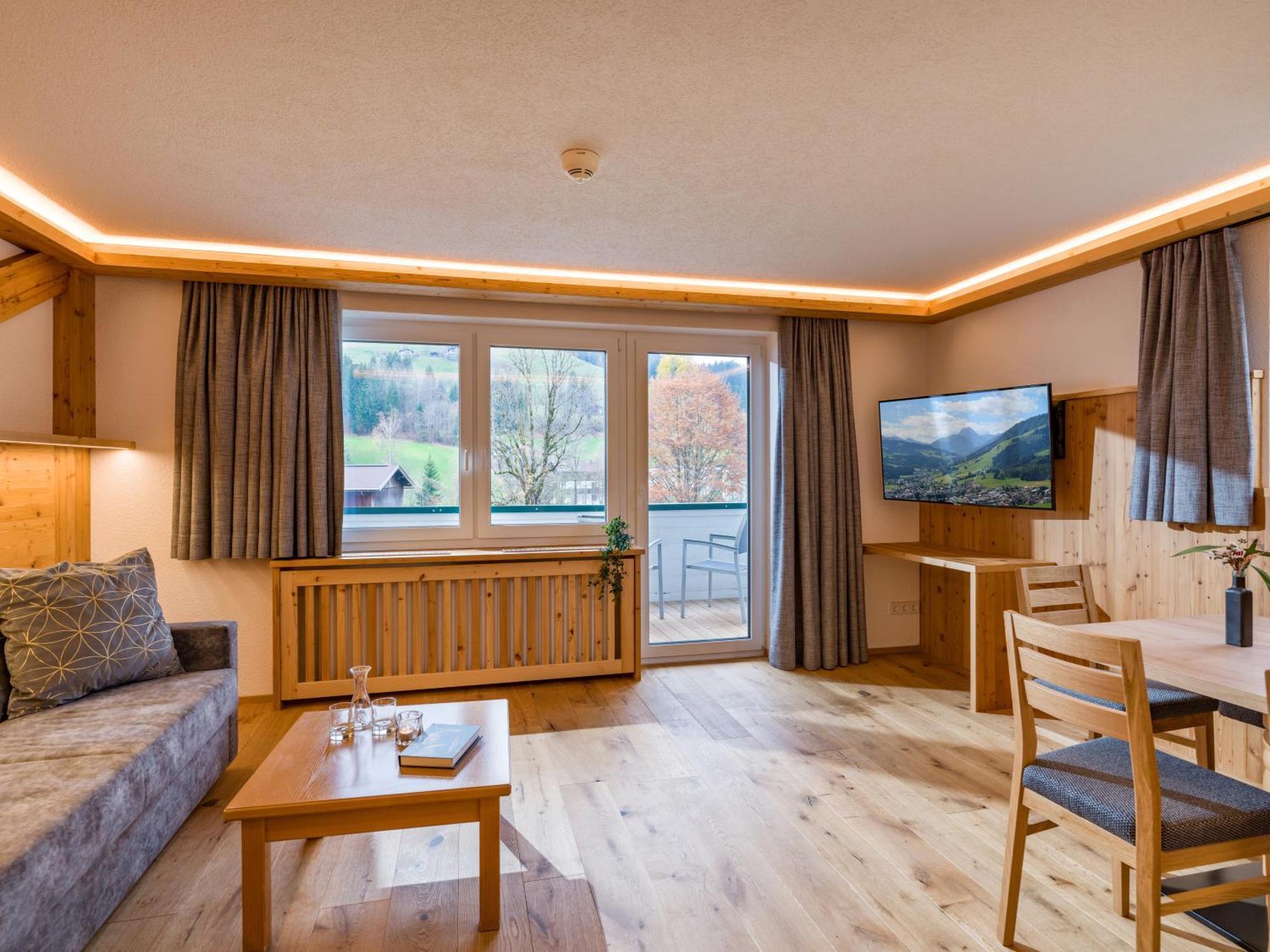 Almhof Kitzlodge - Alpine Lifestyle Hotel 蒂罗尔-基希贝格 外观 照片