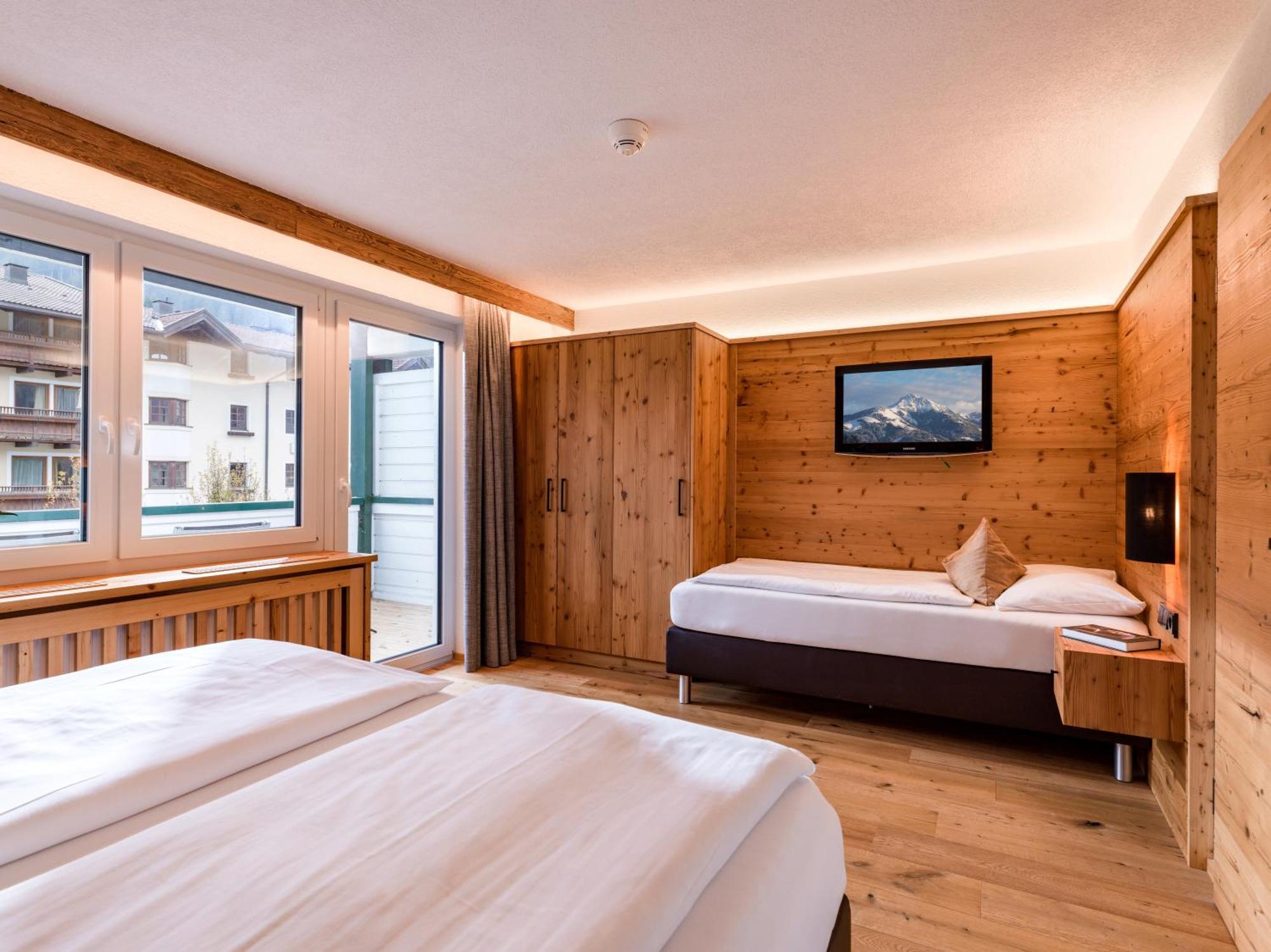 Almhof Kitzlodge - Alpine Lifestyle Hotel 蒂罗尔-基希贝格 外观 照片