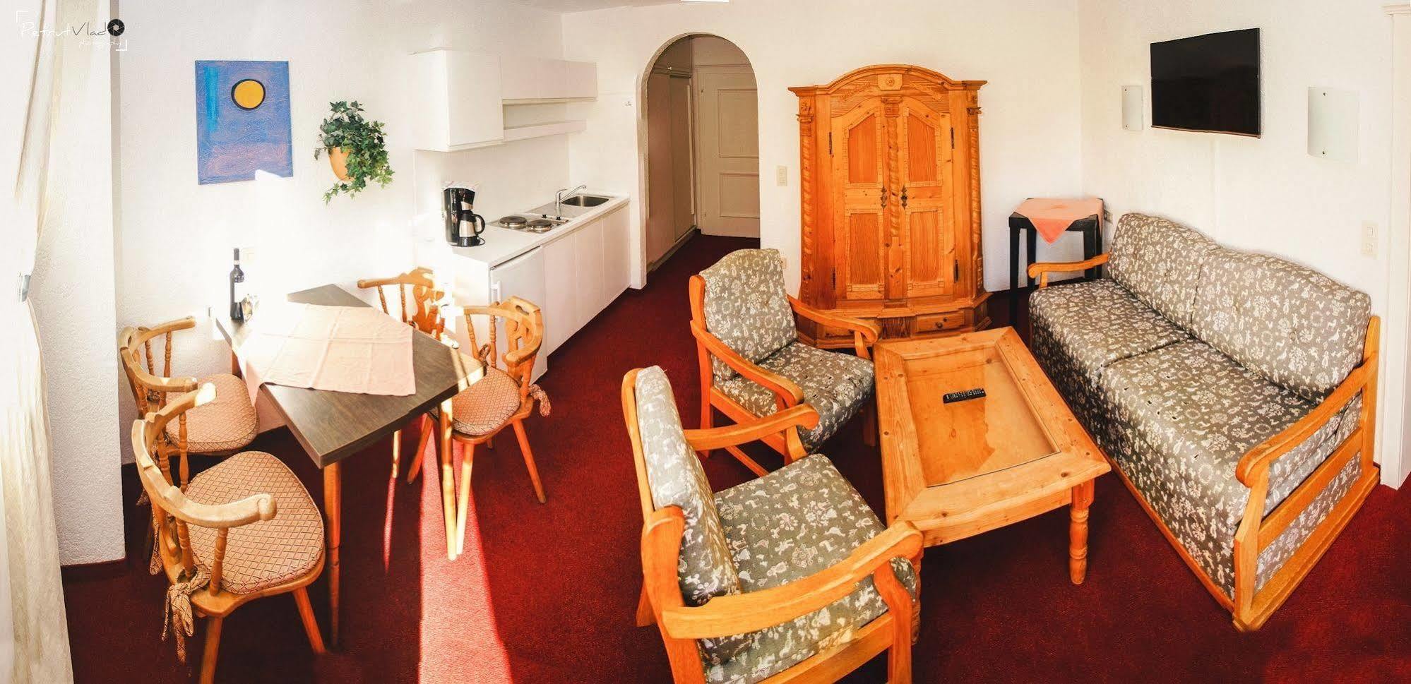 Almhof Kitzlodge - Alpine Lifestyle Hotel 蒂罗尔-基希贝格 外观 照片