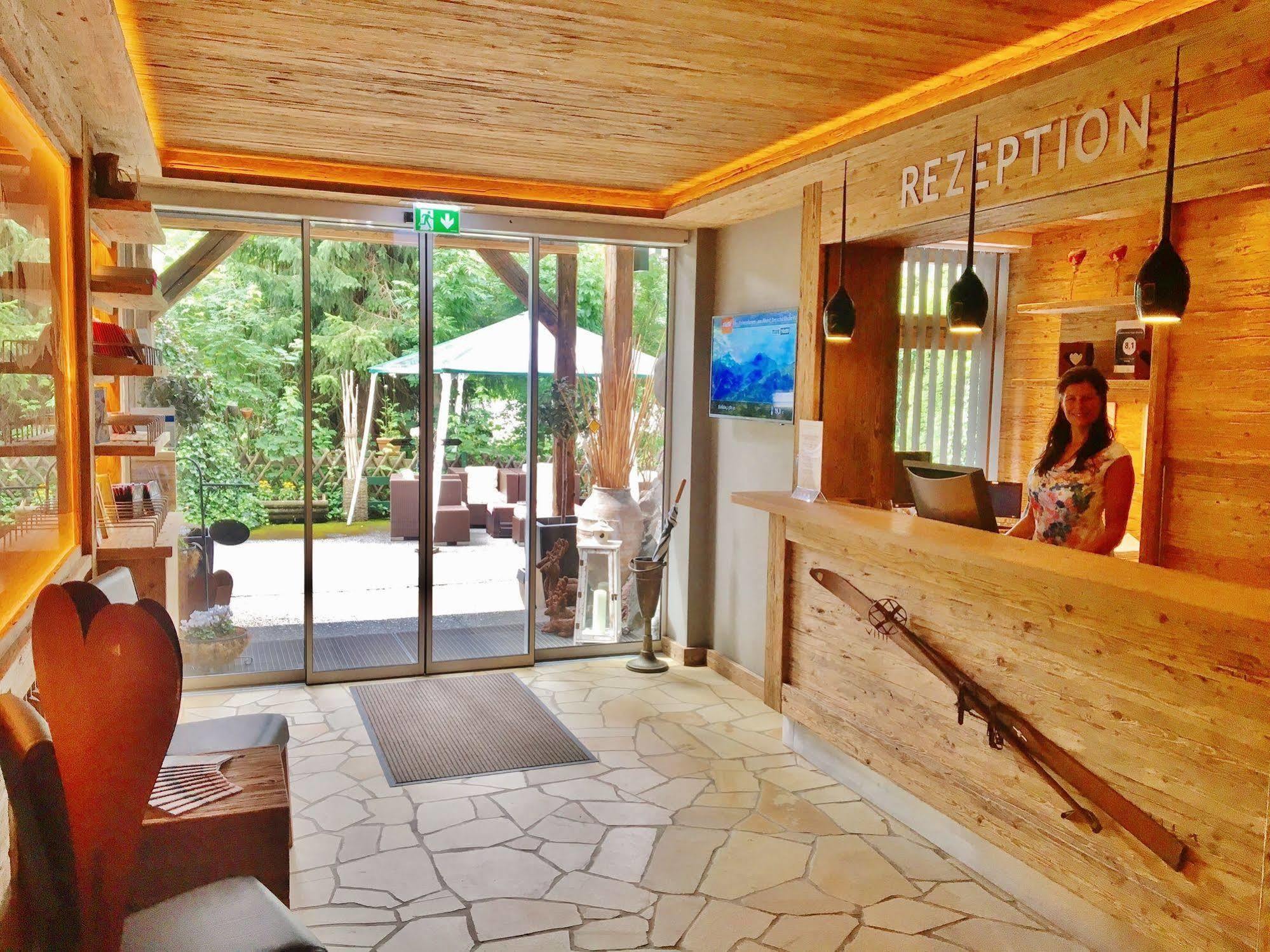 Almhof Kitzlodge - Alpine Lifestyle Hotel 蒂罗尔-基希贝格 外观 照片