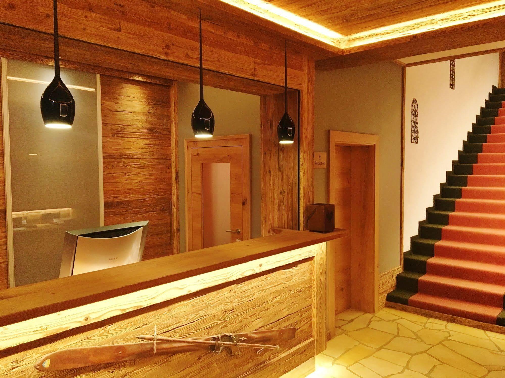 Almhof Kitzlodge - Alpine Lifestyle Hotel 蒂罗尔-基希贝格 外观 照片